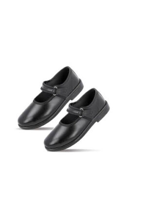 SCHOOL SHOES